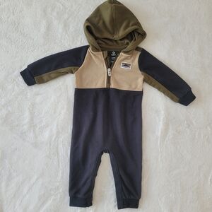 🧸2/20$ Converse Kids Baby One Piece Onesie 12M Hooded Zip-up